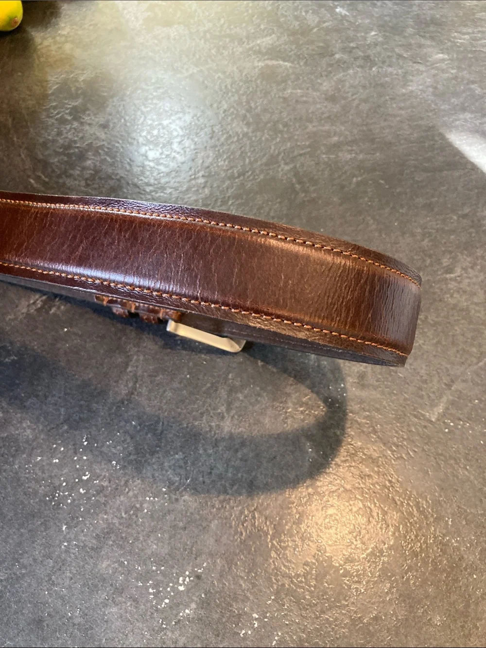 N/A men brown
